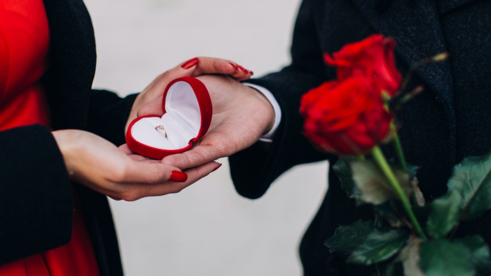 İstanbul Boğazı’nda Unutulmaz Bir “Evet”: Yatta Evlilik Teklifi İçin 5 Romantik Senaryo